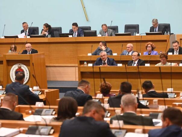 NSRS odobrila zaduženje budžeta RS sa 30,7 miliona KM za poljoprivredu