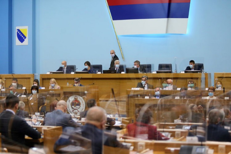 NSRS: Učenici će kod poslodavca obavljati do 25 posto praktične nastave