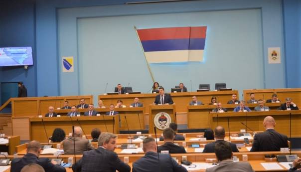 NSRS ukinula obavezu objave Schmidtovih odluka, šta će poduzeti OHR!?