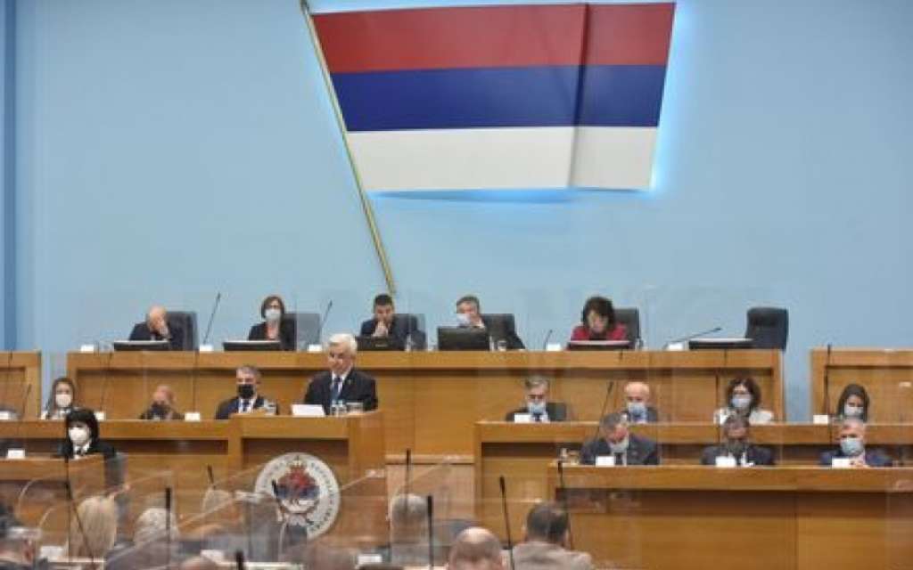 NSRS: Usvojeni rebalans budžeta i 13 zakona