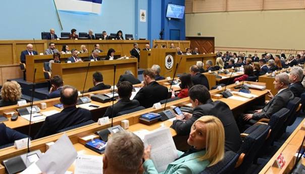 NSRS: I vlast i opozicija podržali zaključke o Ustavnom sudu