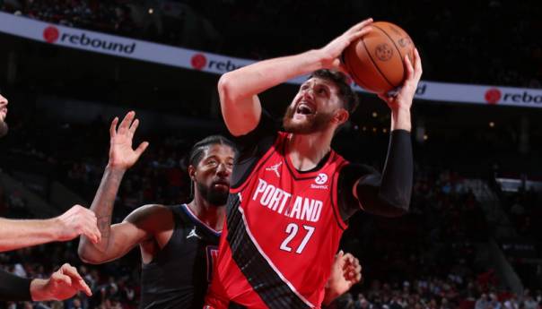 Nurkić briljirao protiv Clippersa