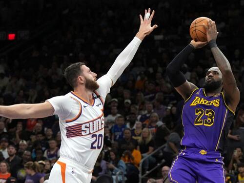 Nurkić još traži pravu formu, Jokić sa 40 poena donio pobjedu Denveru