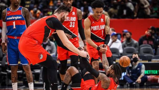 Nurkić odličan protiv Wizardsa, Jokić i Denver razbili Lakerse