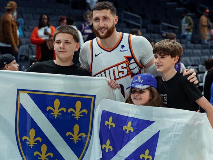 Nurkić pokazao domaćinstvo i ljubav grupi bh. navijača