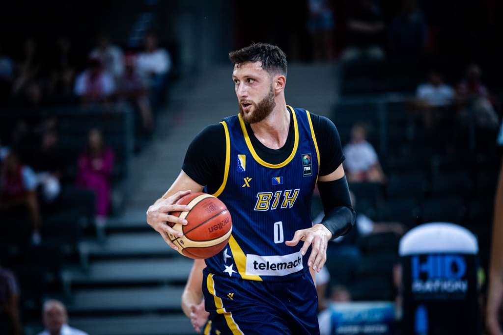 Nurkić pozvao navijače na utakmicu protiv Crne Gore