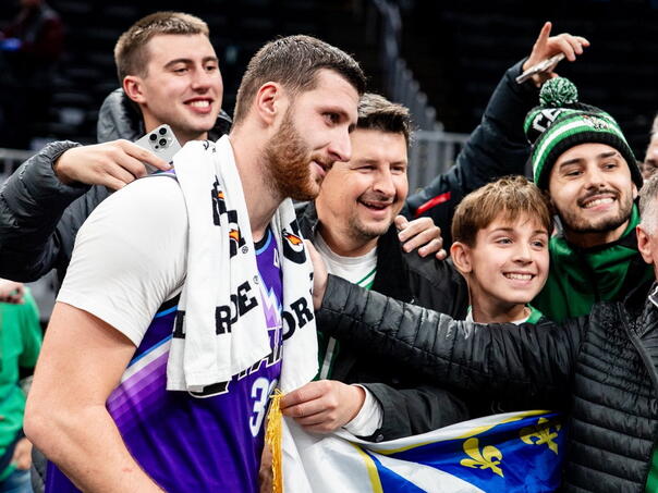 Nurkić produžio ugovor s Utah Jazzom, trener Hardy: Sretan sam što ga imamo