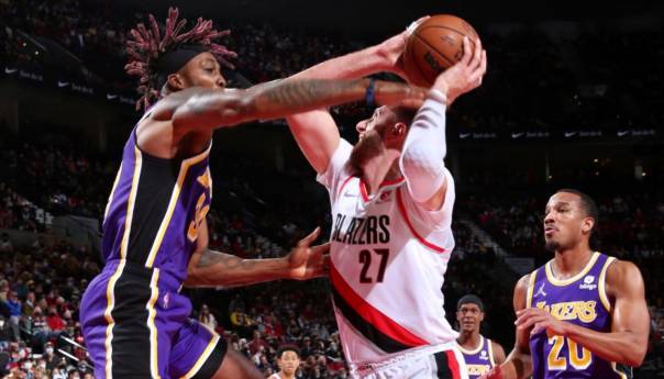Nurkić pružio sjajnu double-double partiju u pobjedi Trail Blazersa nad Lakersima