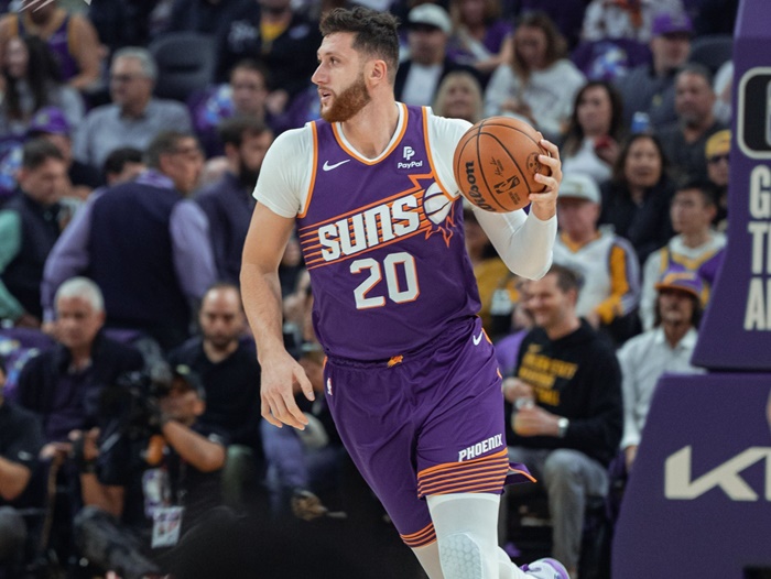 Nurkić sjajno debitovao, pobjeda Phoenixa na otvaranju sezone