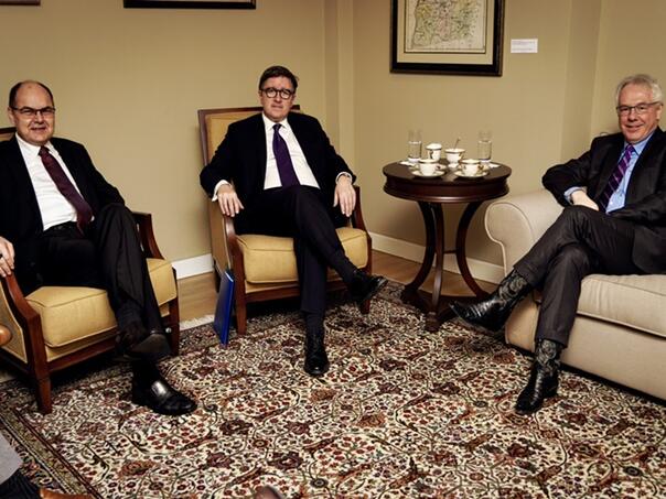 O'Brien dao snažnu podršku Schmidtu u korištenju bonskih ovlasti