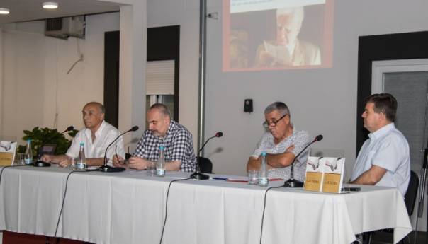 O dobrim ljudima na Mostarskom ljetu