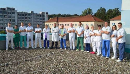 Obavljene tri operacije na otvorenom grudnom košu kod budnih pacijenata