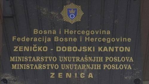 Obdukcija će utvrditi da li je pronađeni izgorjeli leš šumara iz Kaknja