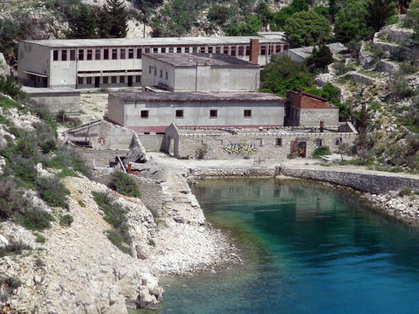 Obeštećenje za žrtve Golog otoka iz Crne Gore