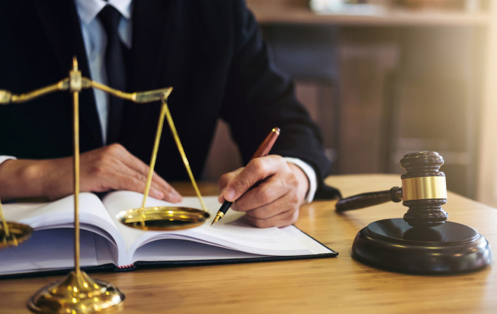 Obezbijediti odgovorno i zakonsko postupanje, izbjeći pravnu anarhiju