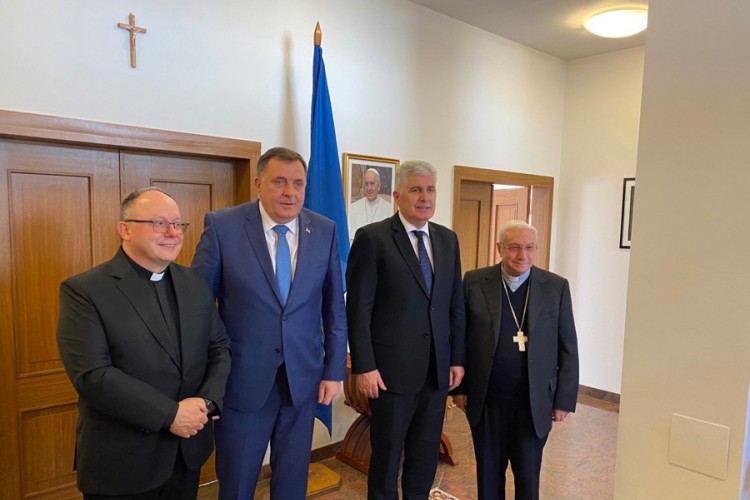 Obezbijediti ravnopravnost konstitutivnih naroda u BiH