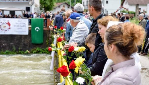 Obilježavanje 28. godišnjice stradanja Bošnjaka u Jezeru