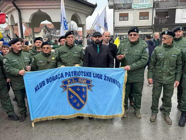 Obilježavanje 32. godišnjice 'Živiničkih osa' - Ministru Isaku uručen Zlatni orden