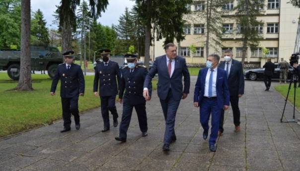Obilježen Dan 3. pješadijskog puka OSBiH i Dan VRS