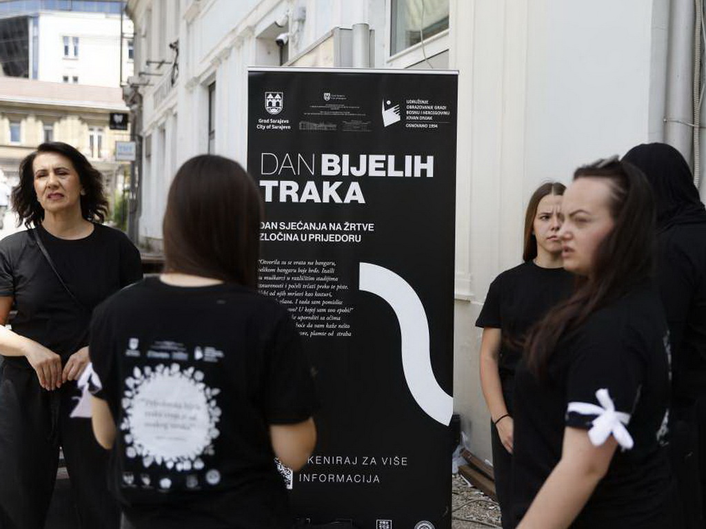 Obilježen Dan bijelih traka u Sarajevu, mladi pozvali na očuvanje kulture sjećanja
