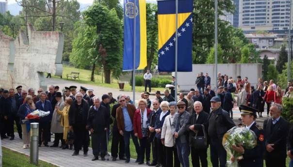 Obilježen Dan Evrope i Dan Zlatnih ljiljana u Tuzli