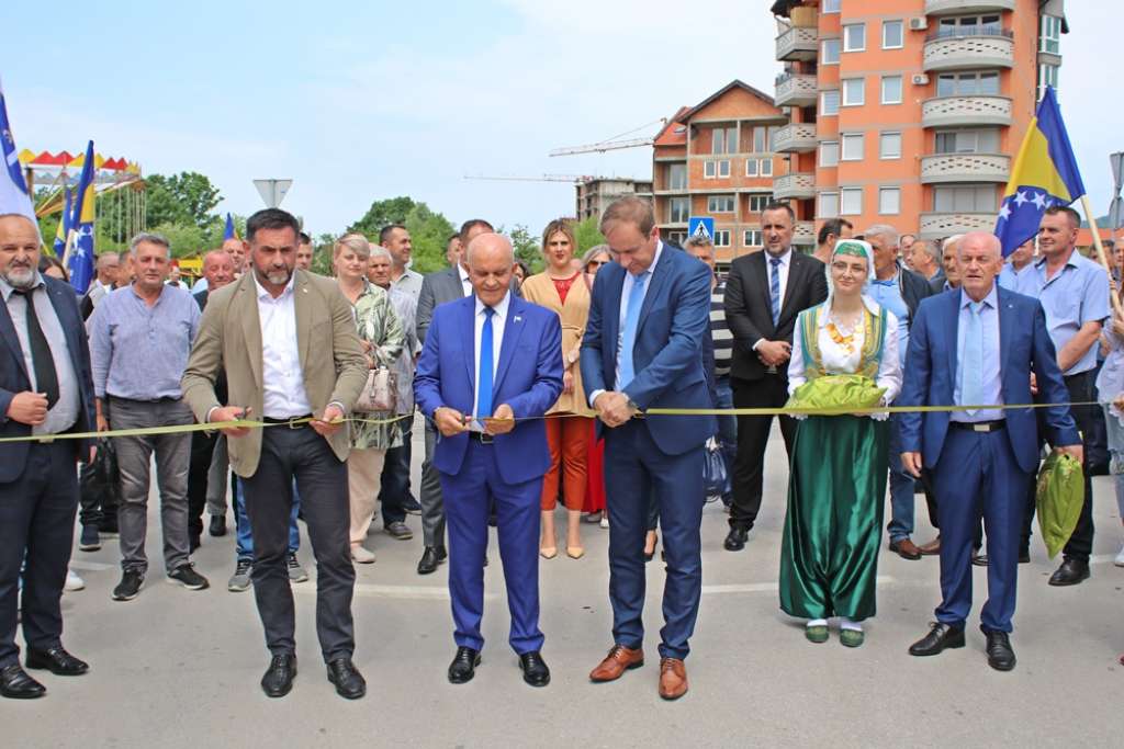 Obilježen Dan oslobođenja Kalesije koja je prvi oslobođeni grad u BiH