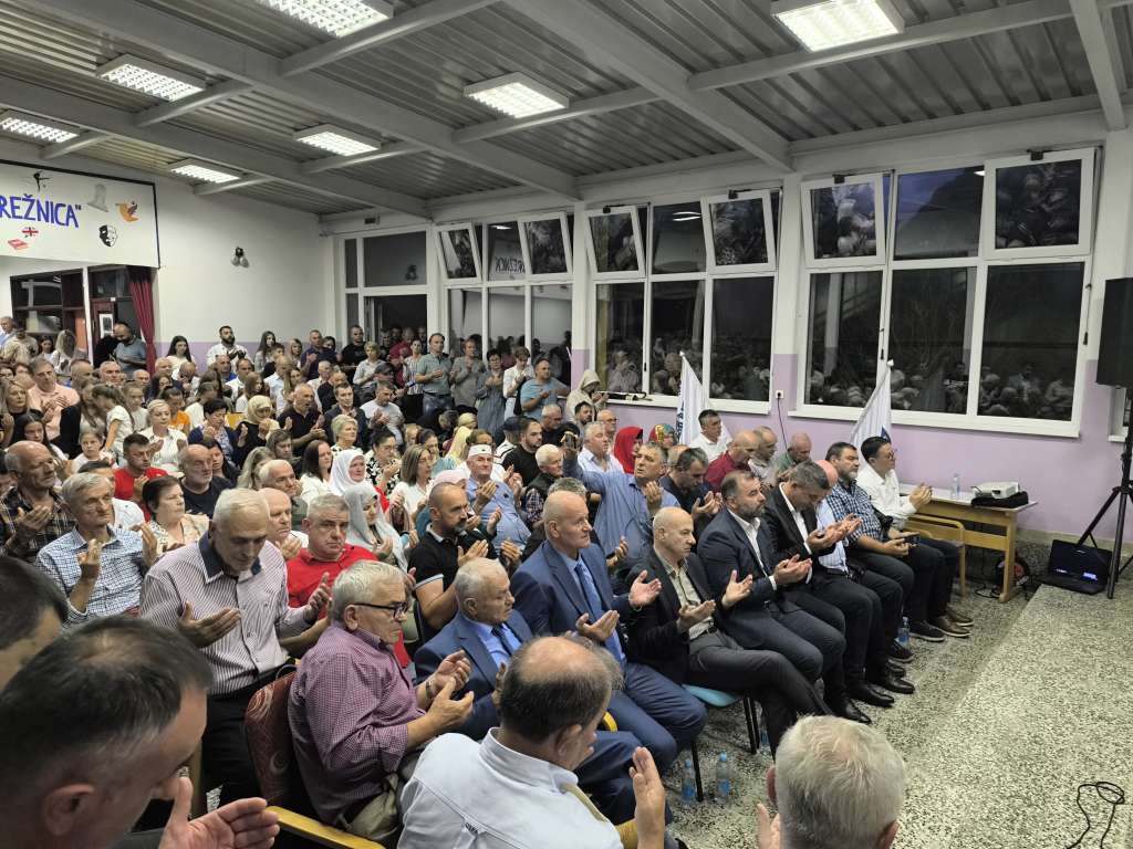 Obilježen Dan sjećanja na šehide Drežnice