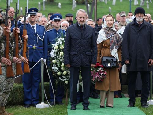 Obilježena 22. godišnjica smrti prvog predsjednika Predsjedništva RBiH Alije Izetbegovića