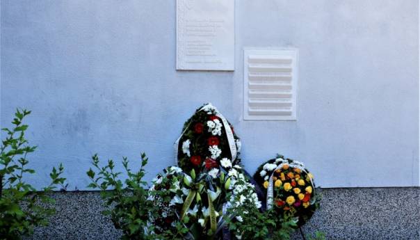 Obilježena 27. godišnjica ubistva sedmero djece u ulici Bakarevića