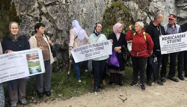 Obilježena 30. godišnjica zločina na Korićanskim stijenama