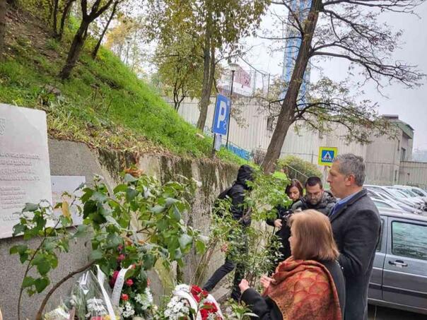 Obilježena 31. godišnjica od masakra nad Sarajlijama u ulici Žrtava fašizma