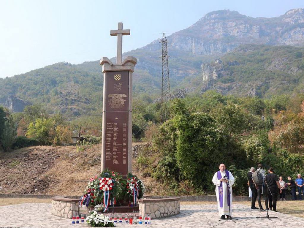 Obilježena 33. godišnjica zločina nad hrvatskim civilima u Grabovici