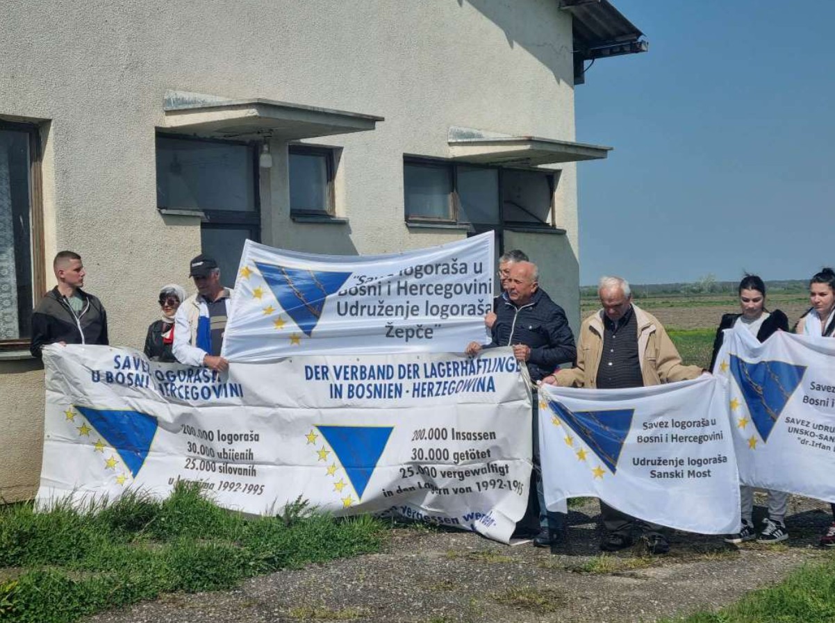 Obilježena 34. godišnjica otvaranja prvog logora za Bošnjake u Batkoviću