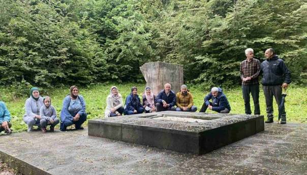 Obilježena godišnjica smrti Nurije Pozderca