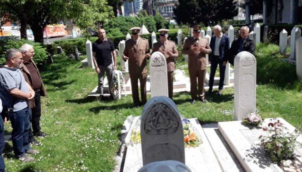 Obilježena godišnjica smrti Rifata Bilajca, generala Armije RBiH