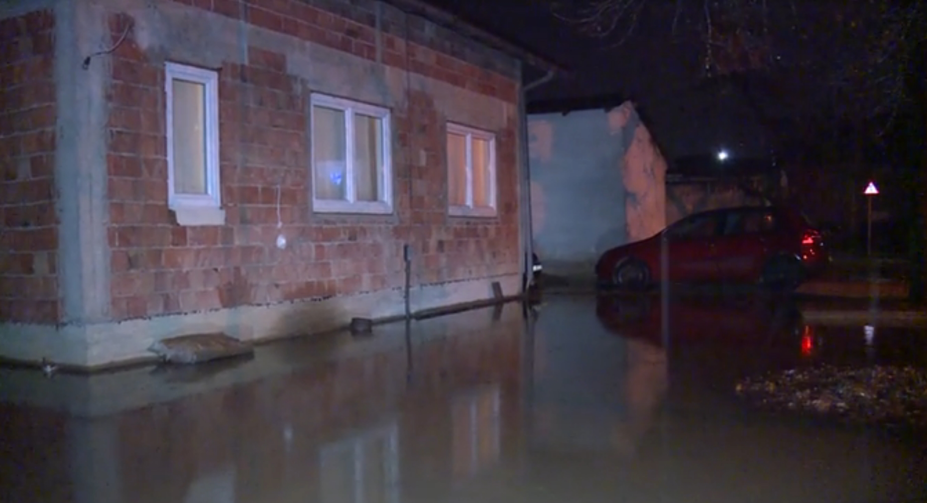 Obilna kiša stvorila velike probleme u Banjaluci