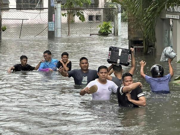 Obilne kiše u Meksiku: Najmanje 41 osoba poginula u poplavama i klizištima