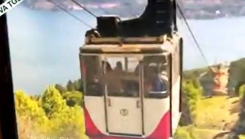 Objavljen stravični snimak pada kabine žičare u kojoj je poginulo 14 osoba