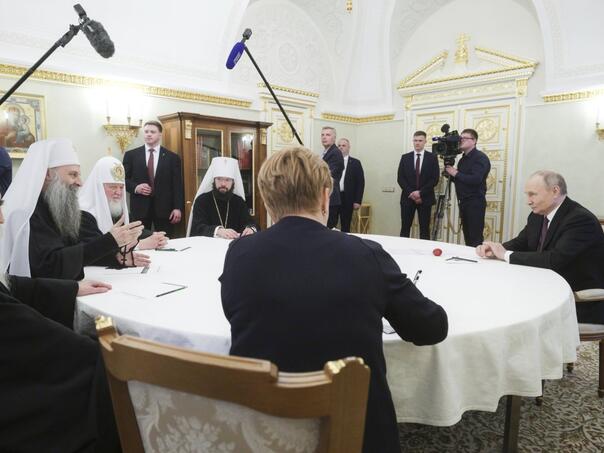 Objavljen transkript: Porfirije govorio Putinu o Kosovu, RS i 'vezanju' za ruski brod