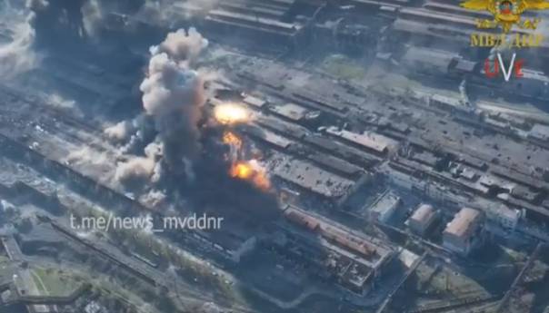 Objavljena snimka brutalnog bombardiranja Azovstala