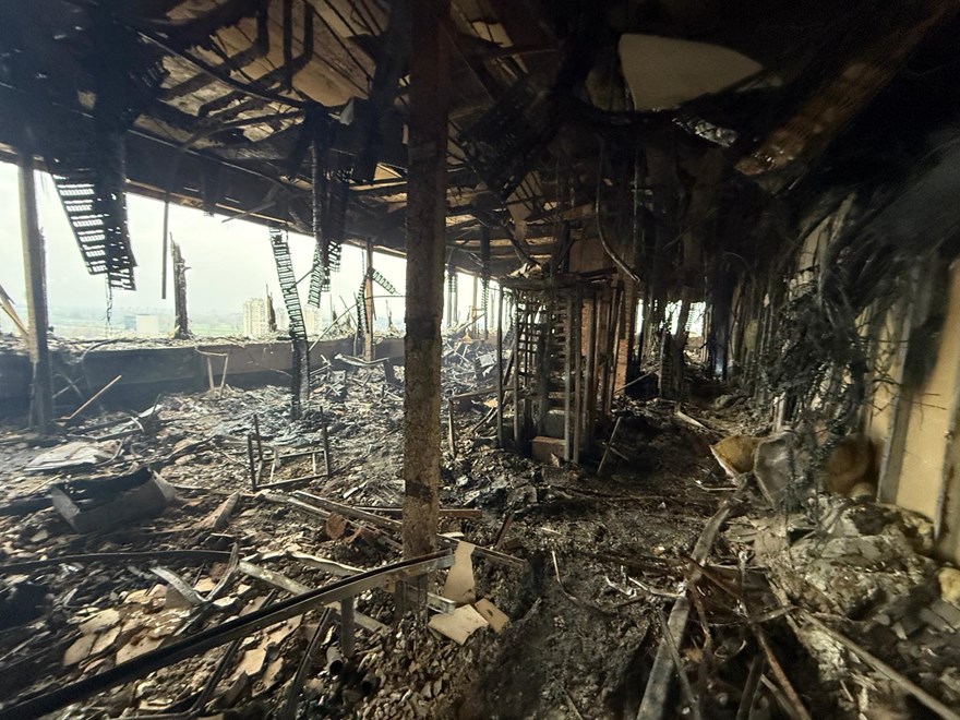 Objavljene fotografije unutrašnjosti izgorjelog nebodera Vjesnika