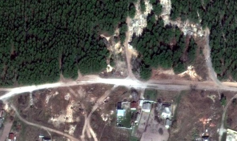 Objavljene satelitske snimke masovne grobnice u Izjumu