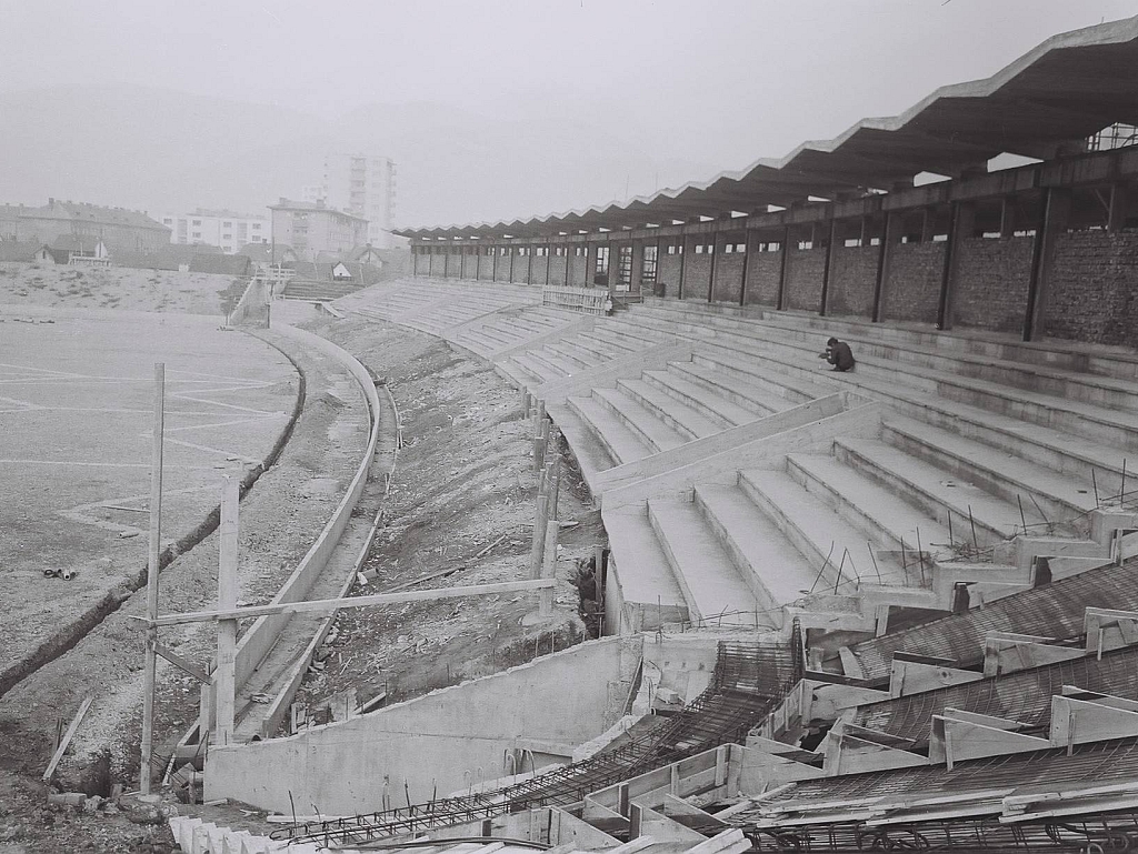 Objavljene stare fotografije Bilinog polja: Ovako se gradio dom Zmajeva