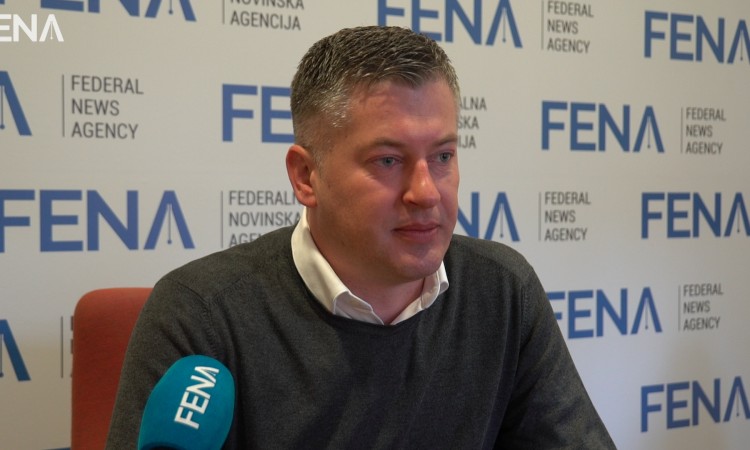 Objavljeni 'Poroci sanjara' Tomislava Kvesića