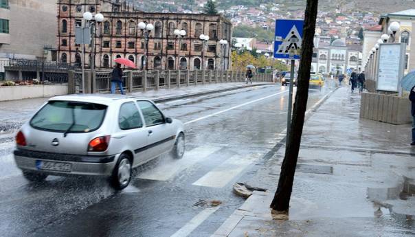 Oblačno s kišom i sutra, obilnije padavine u Hercegovini