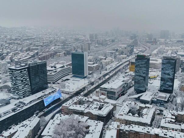 Oblačno vrijeme sa kišom i snijegom u Bosni, u Mostaru 7 stepeni