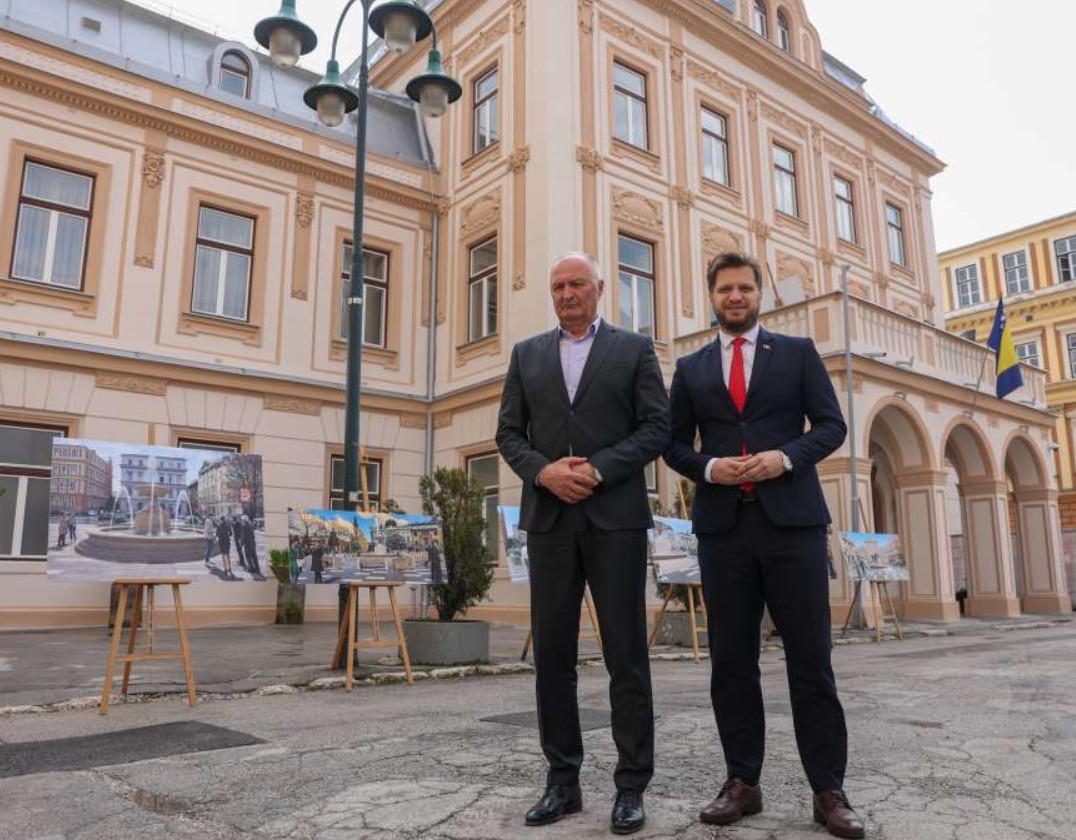 Obnovljen Dom Oružanih snaga BiH, planirana izgradnja trga s fontanom