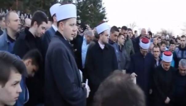 Obraćanje ef. Foče na dženazi Dženanu Memiću