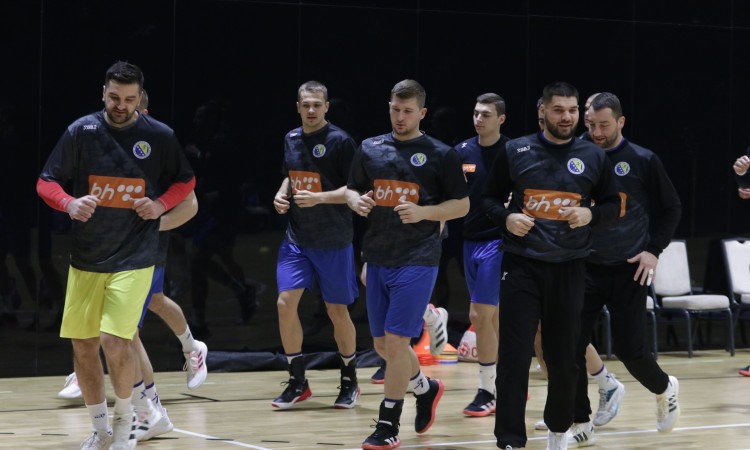 Obrvan odredio igrače za posljednju fazu priprema za EP