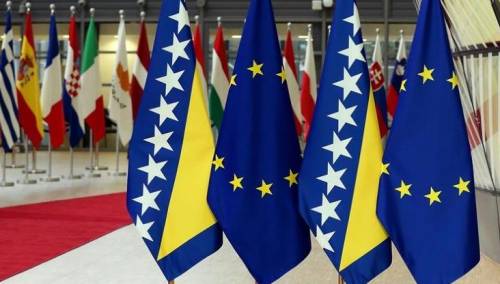 Observer: Dobro razmisliti prije davanja statusa kandidata BiH